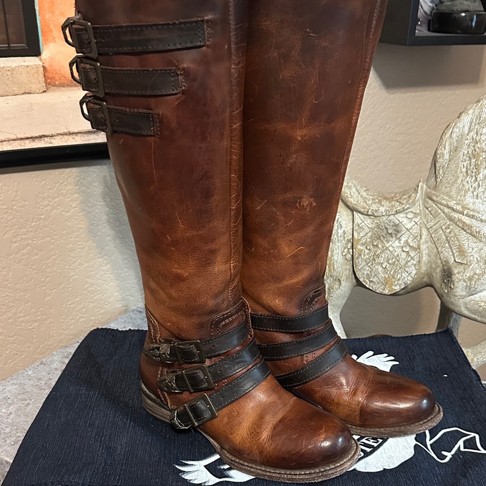 Freebird by Steven Raylene Leather Knee-High Boots EUC